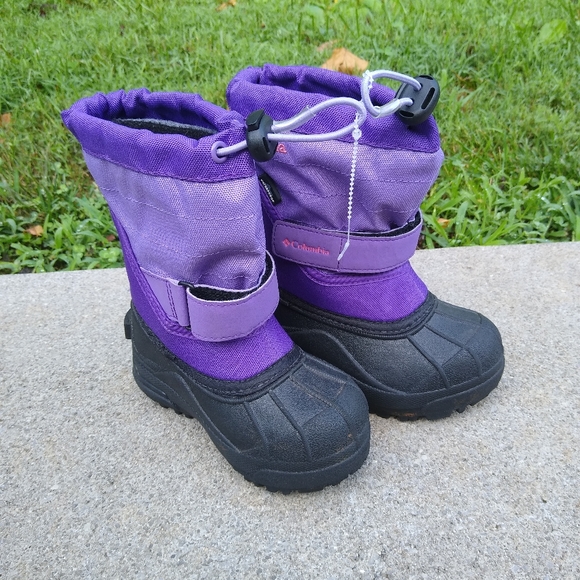 columbia black snow boots